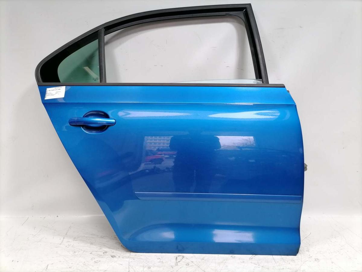 Skoda Rapid NH original Tür hinten rechts Limousine LF5W Race Blue Bj.2013